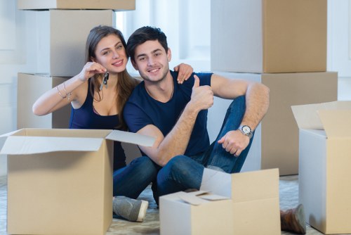 Secure long-term storage units in Tootingbec for household and business belongings