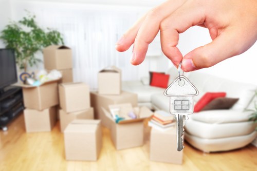 Clean and safe storage units for office files and inventory in Tootingbec