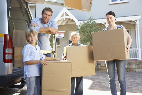 Man and van service assisting a local move in Tootingbec